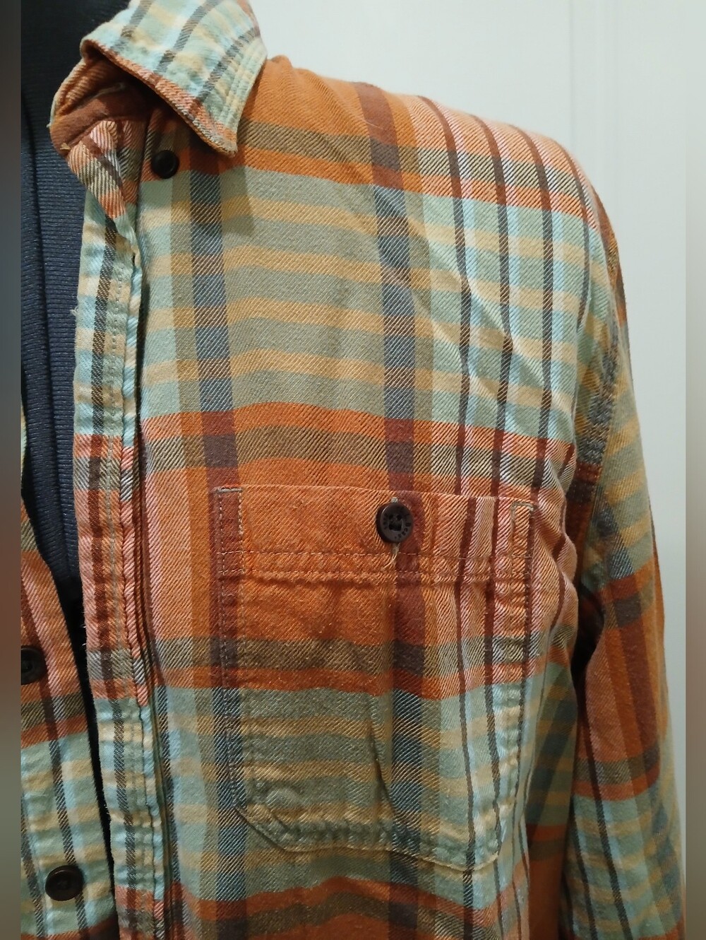 Men's L.L. Bean Plsid Button Down Long Sleeve Orange & Blue Shirt - Picture 3 of 15